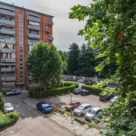 Affori Nest-up 4 Pax Wi-fi Apartment